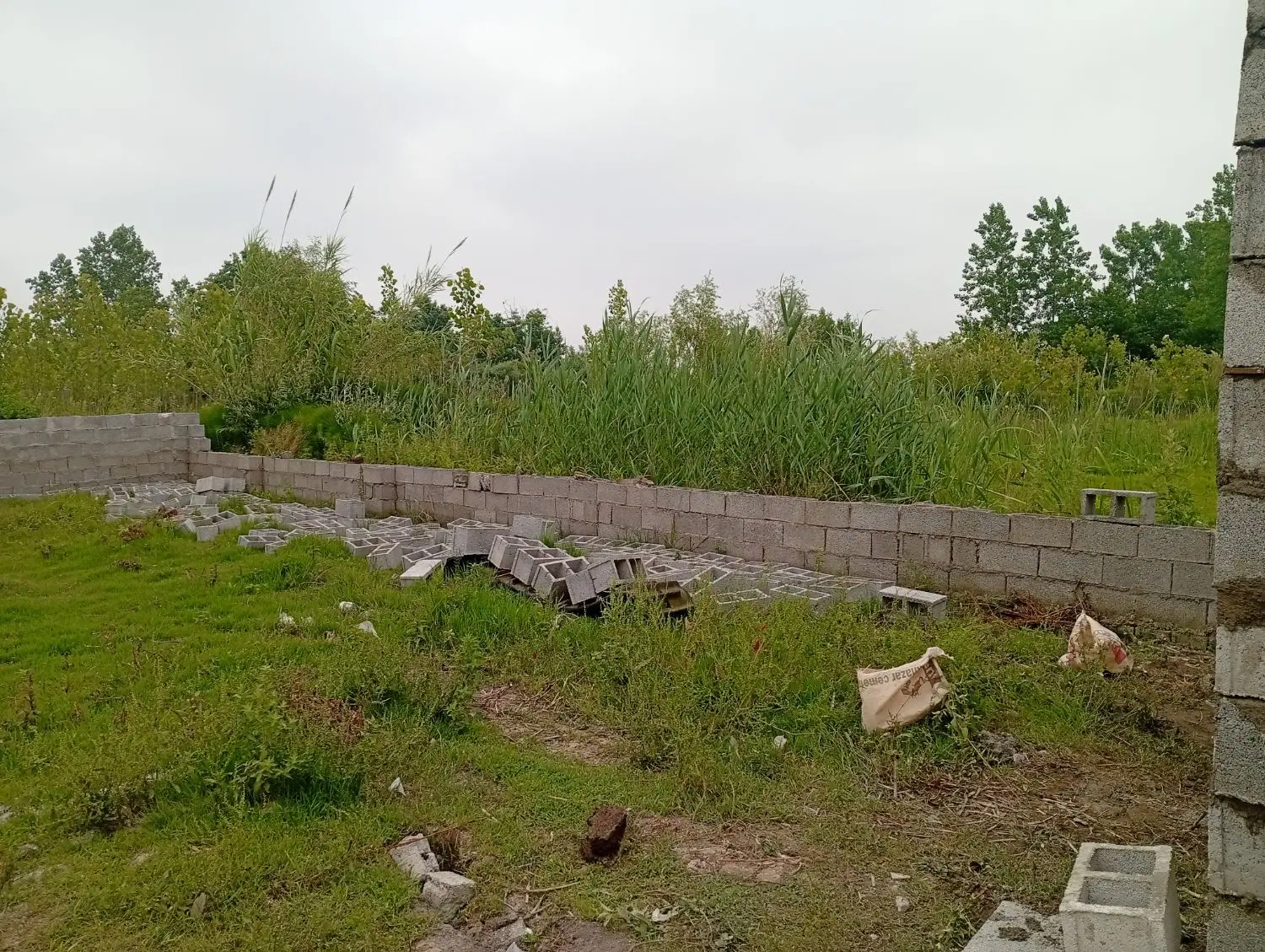۲۴۲ متر زمین در روستای زیبای دهنه سر