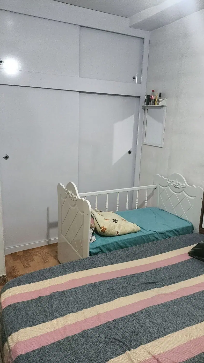 120 متر دو خواب پارکینگ دار