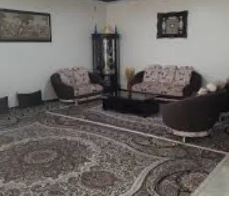 خانه اجاره ای واقع در  آستانه پیروزی یک
