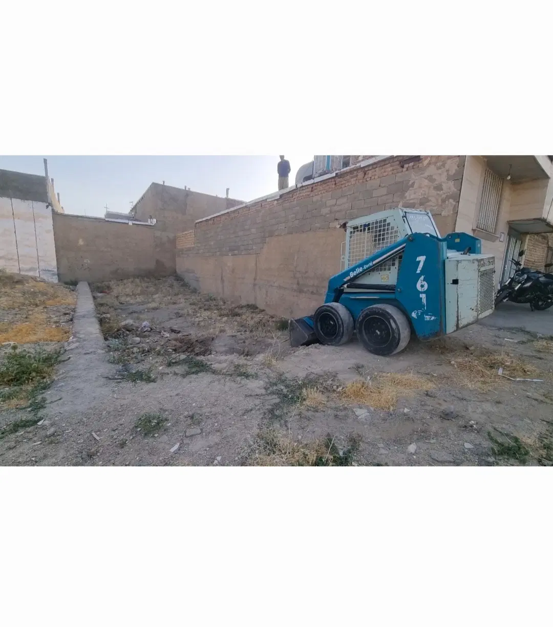 زمین ۱۲۰ متری اسلام اباد
