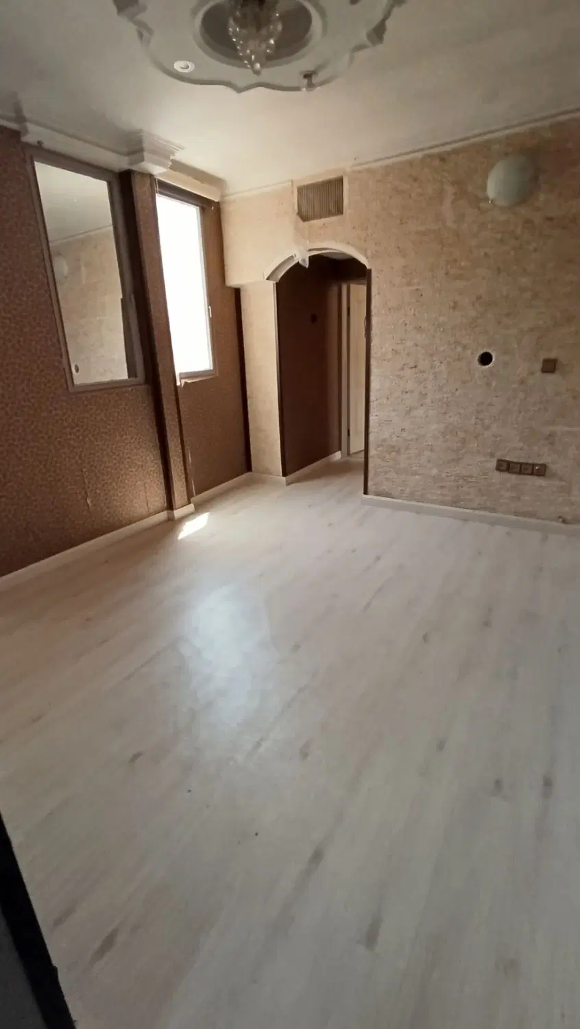 آپارتمان ۴۷ متر _بر ممتازی _پارکینگدار