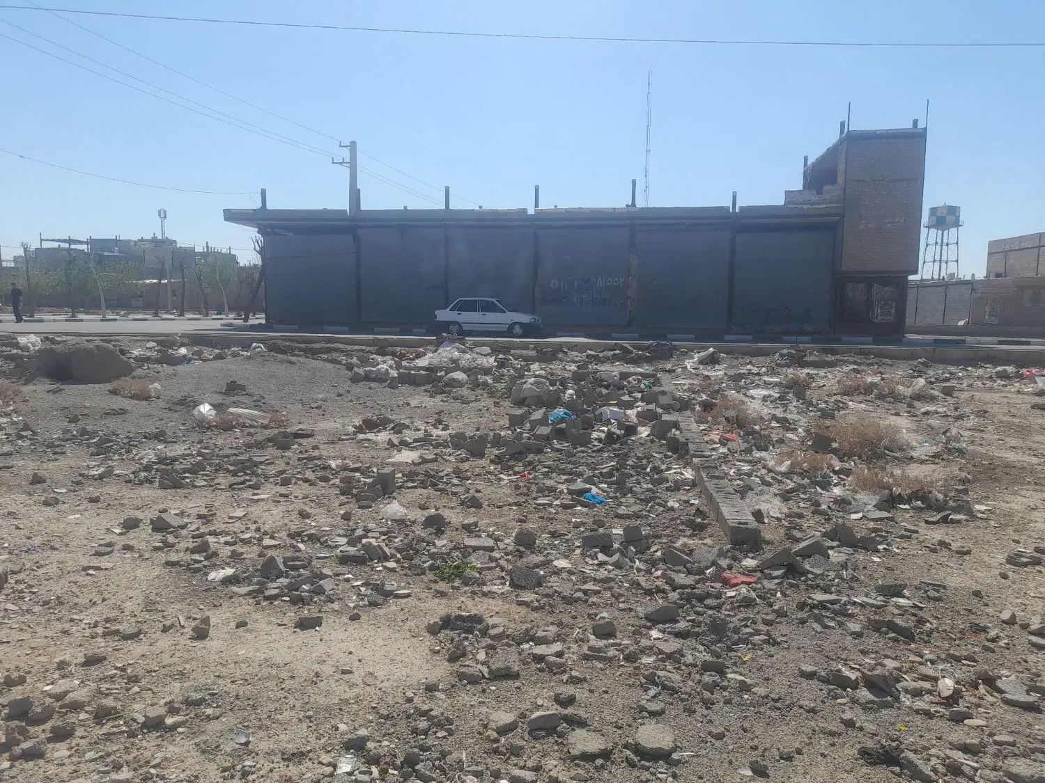 زمین سر نبش