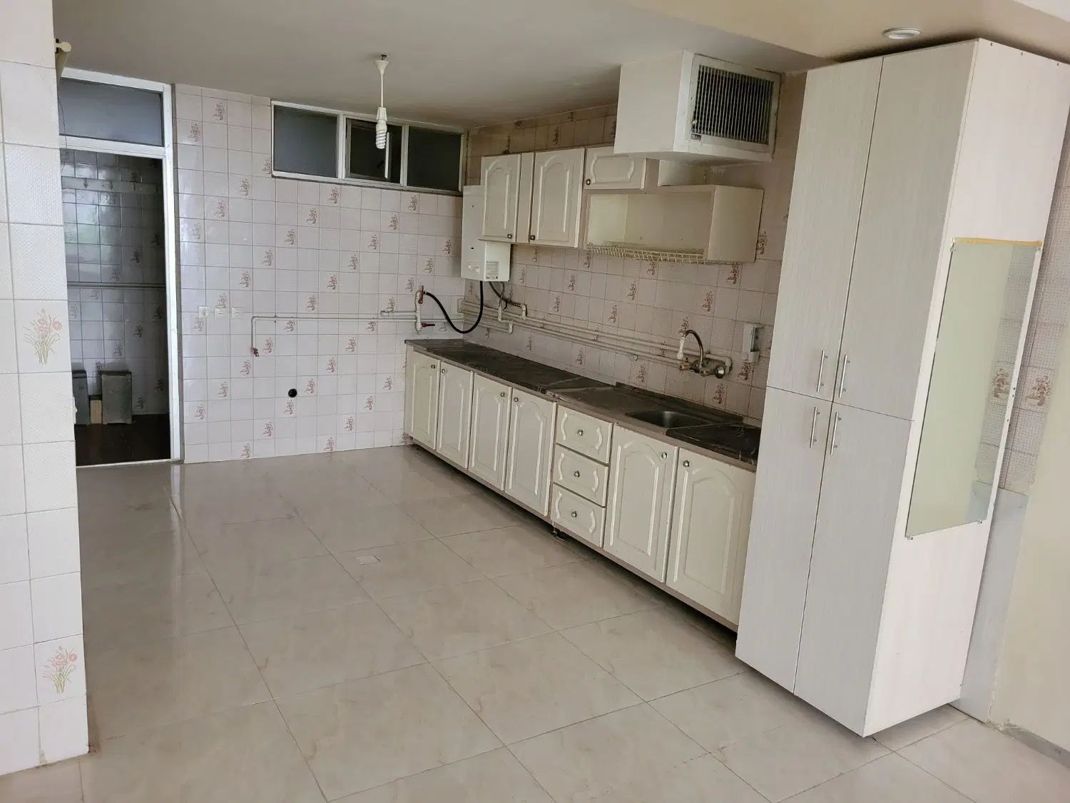 اجاره خانه طبقه پایین