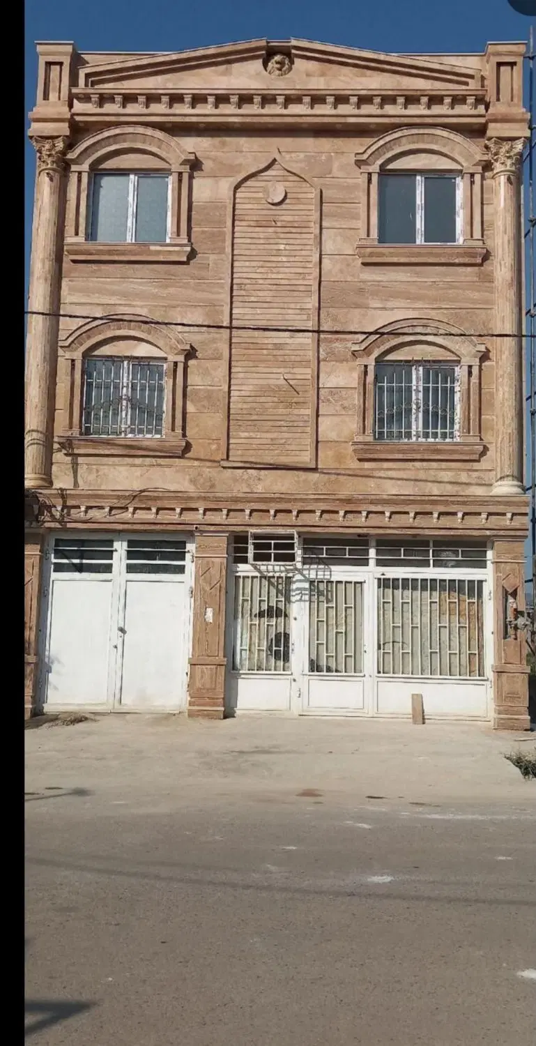 اجاره ملک تجاری رو به روی دادگستری