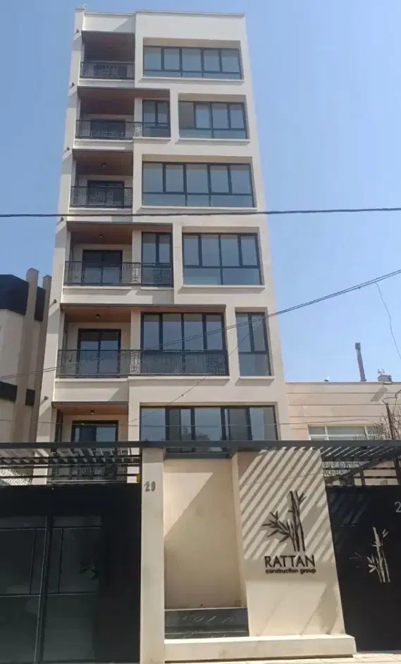 نیازمند کلنگی برای ساخت و ساز
