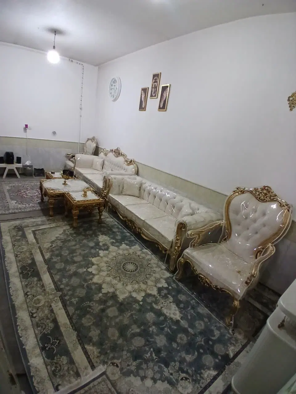زیر زمین ۷۰ متری دربست