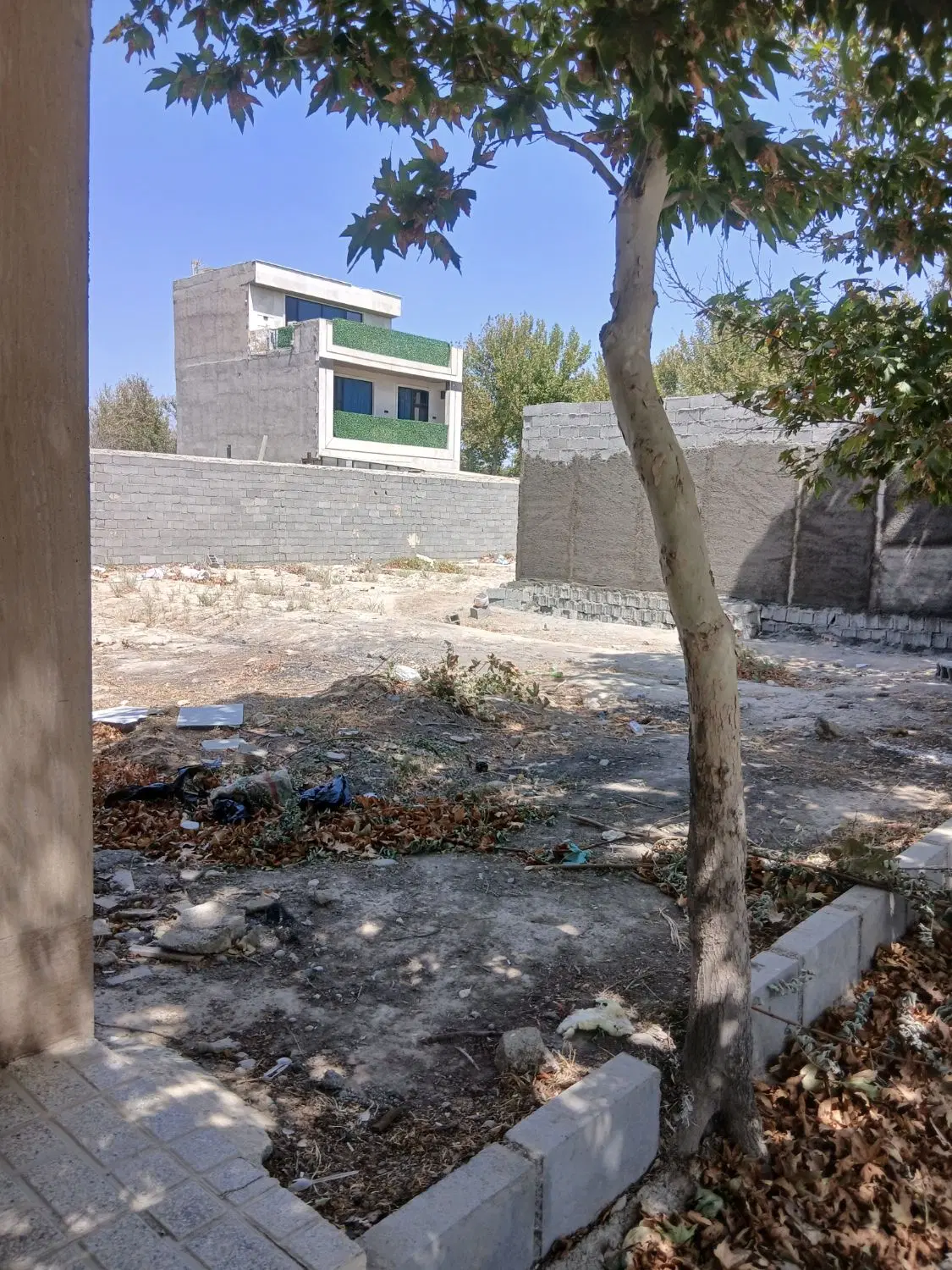 ۲۰۰متر زمین بکه بافت شهری