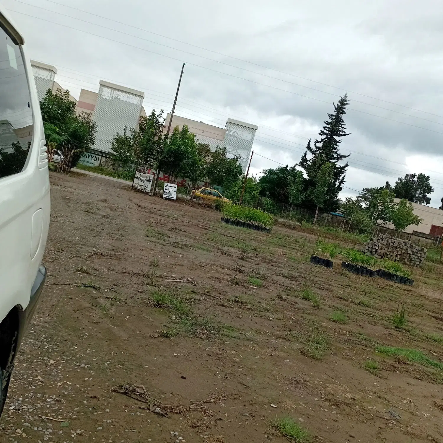 جاده قاعمشهر روستای ماهفرجک روبروی بیمارستان