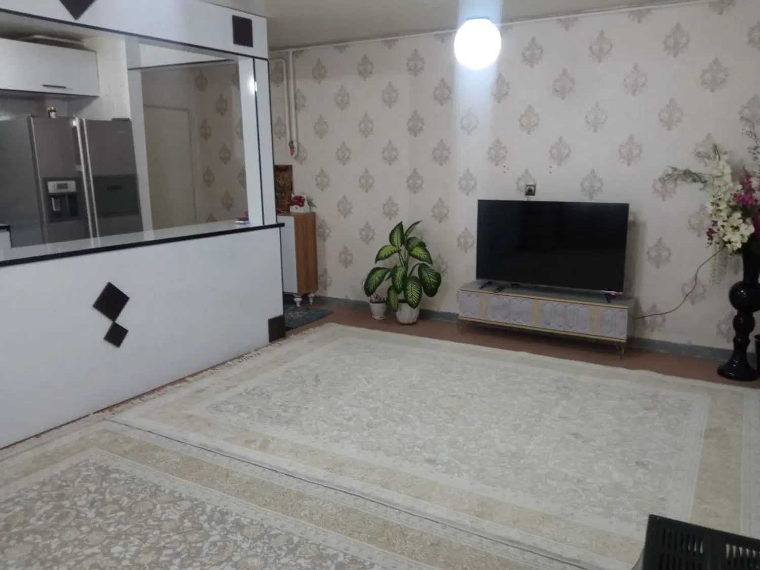 واحد ۶۳متری تک خواب