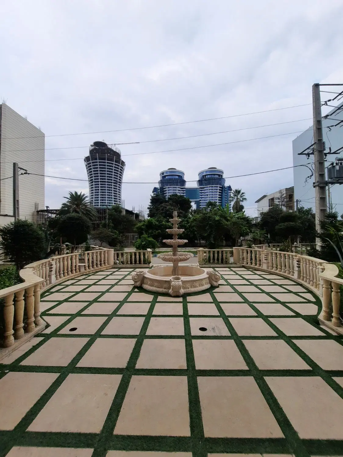 ۶۰ متر مغازه با تجهیزات کامل