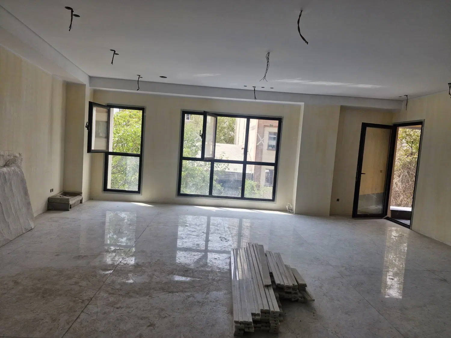فروش اپارتمان مسکونی ۲۰۵ متری نوساز