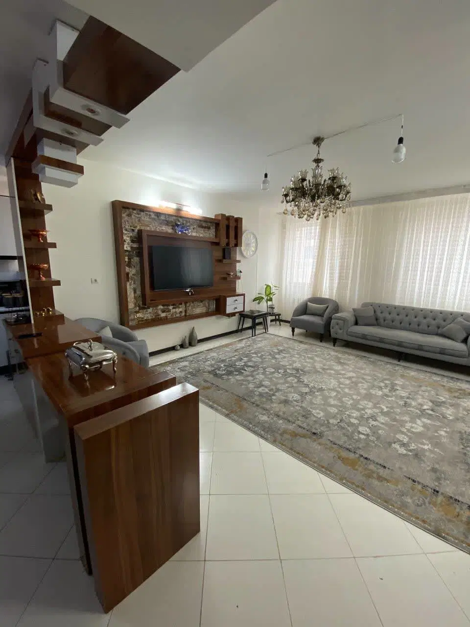 آپارتمان معصومیه بالا