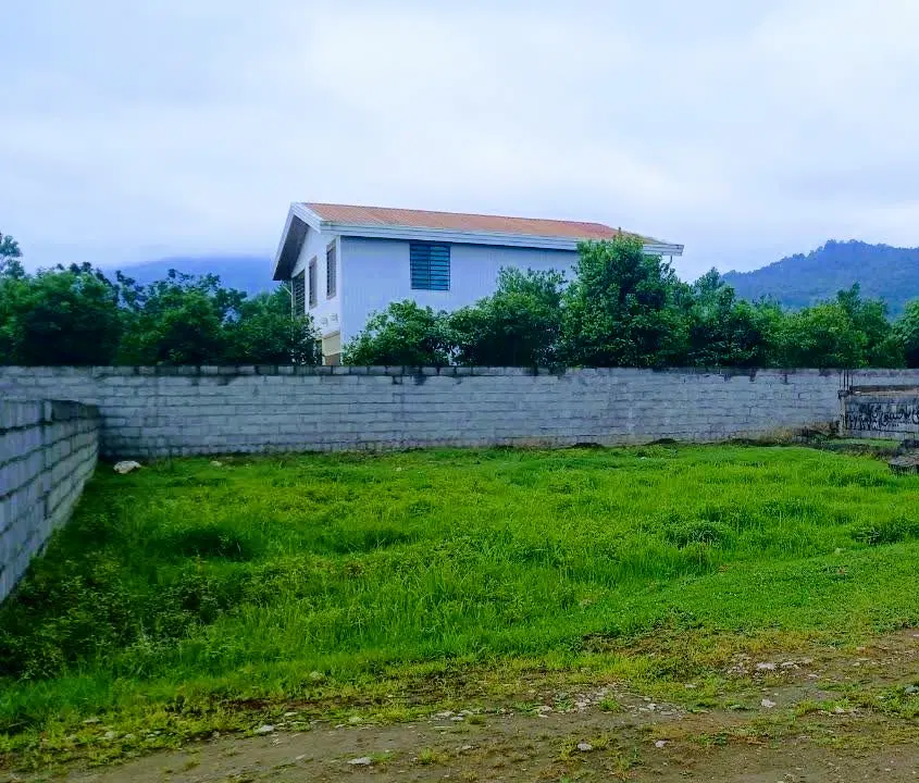 زمین روستای زیبای پرچور عباس آباد