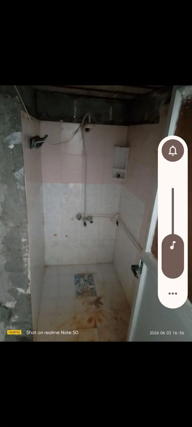 یک اتاق ۳در۷