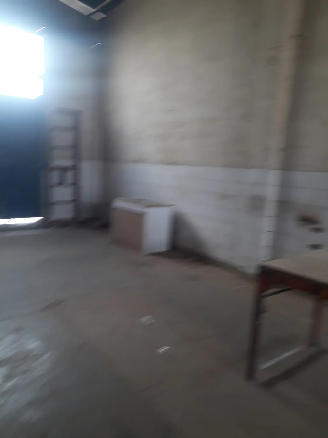 سوله اجاره به همراه ۱۰ عدد مغازه مجموعه کامل