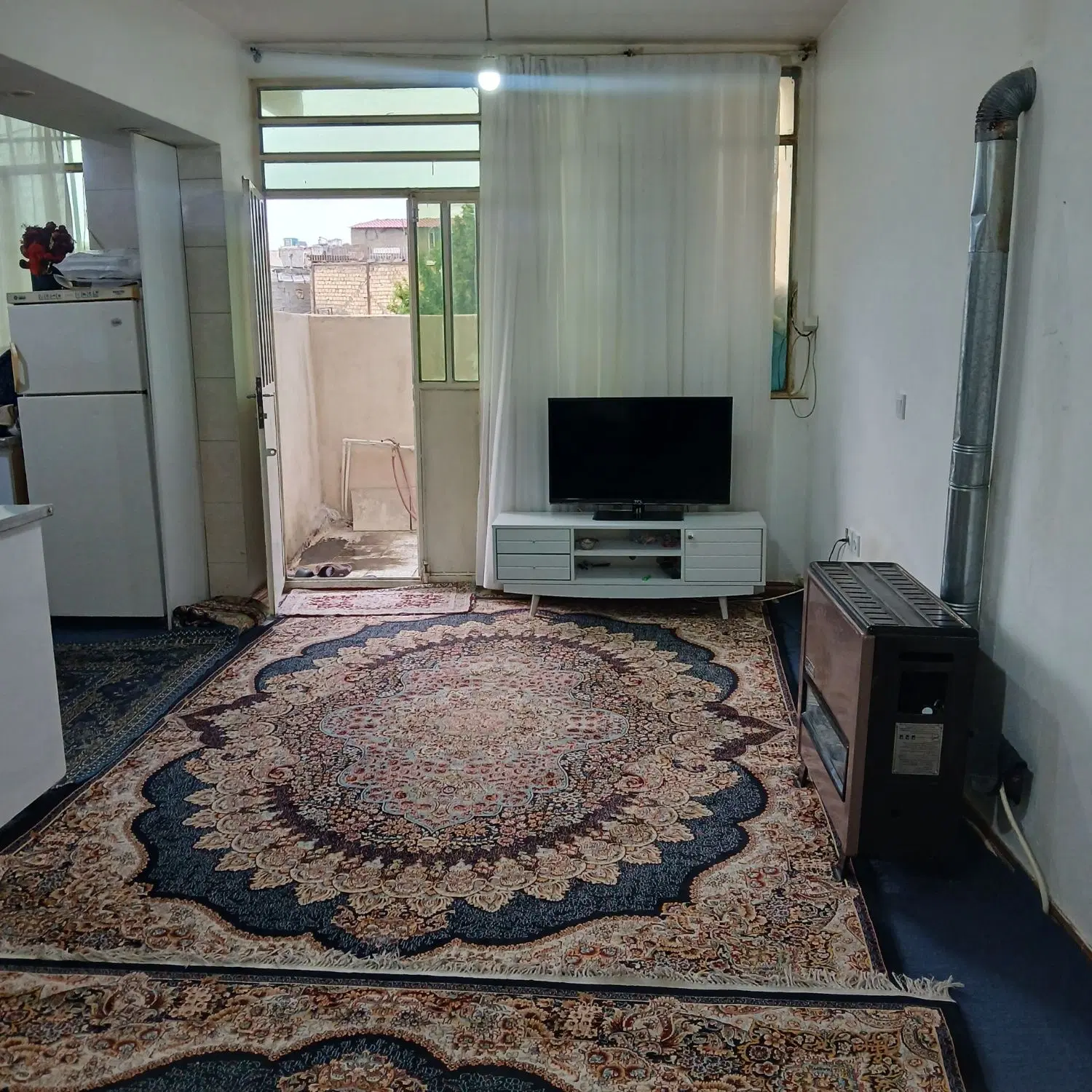 فروش خانه ویلایی در حصار خط چهار