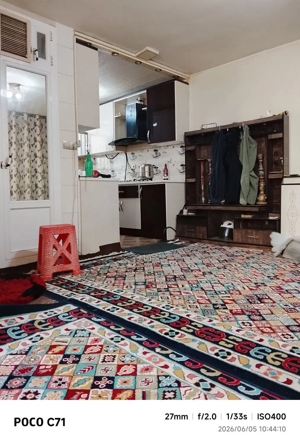 همخانه خانم