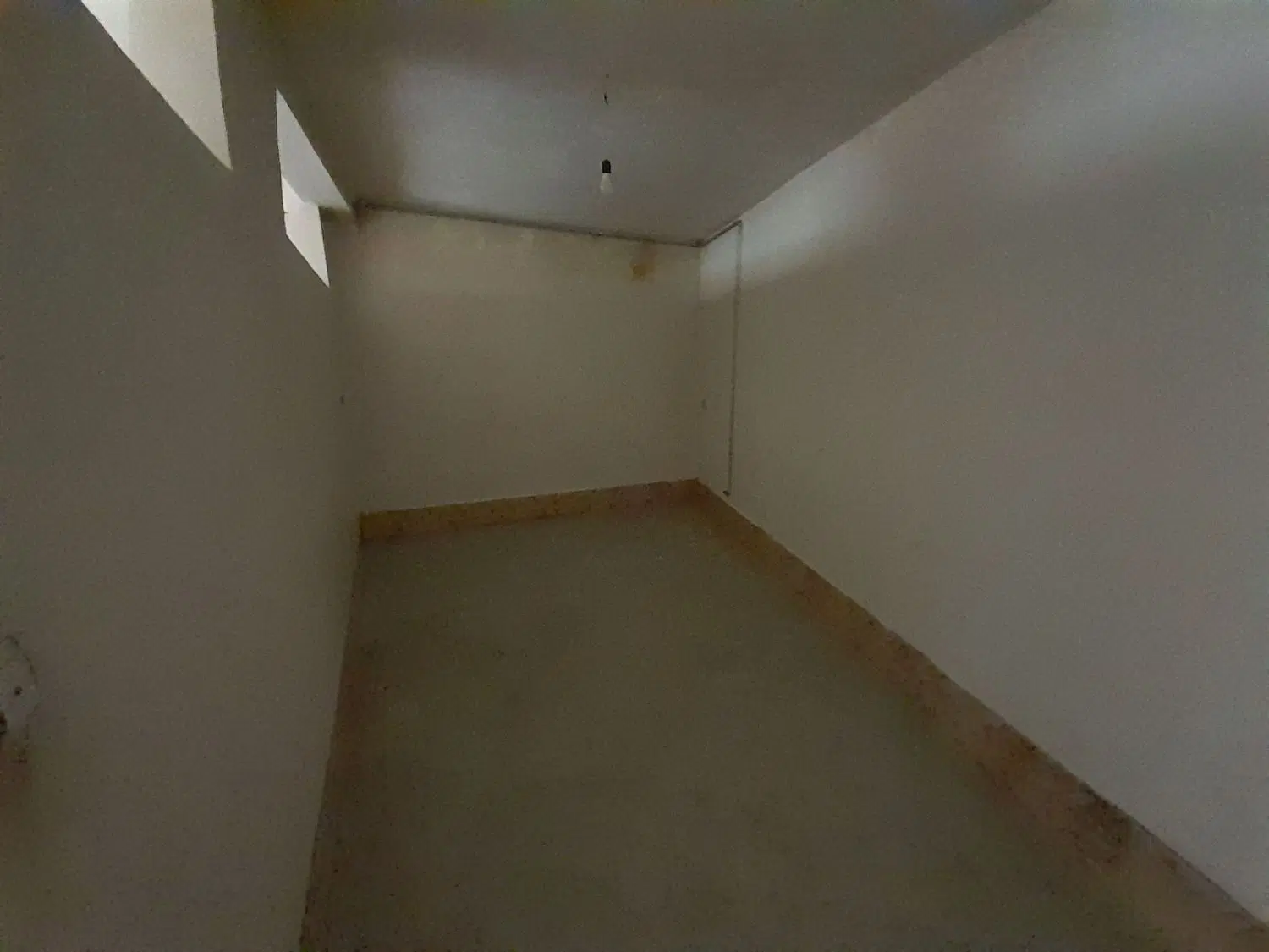 خانه فروشی بزرگ