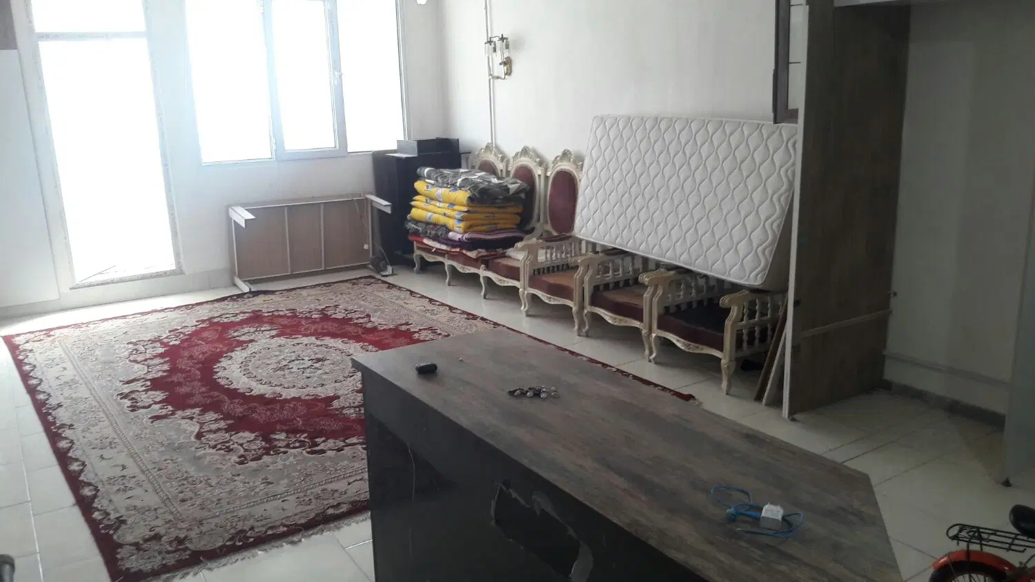 اجاره واحد مسکونی شهر قدس بیست متری عزیزی
