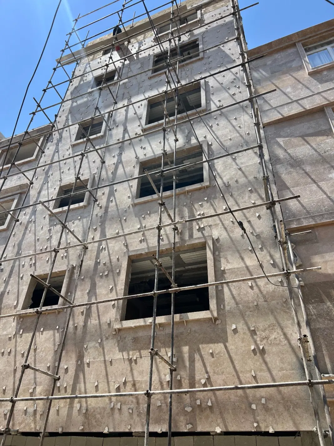 فروش آپارتمان دو خوابه کوشک میدان
