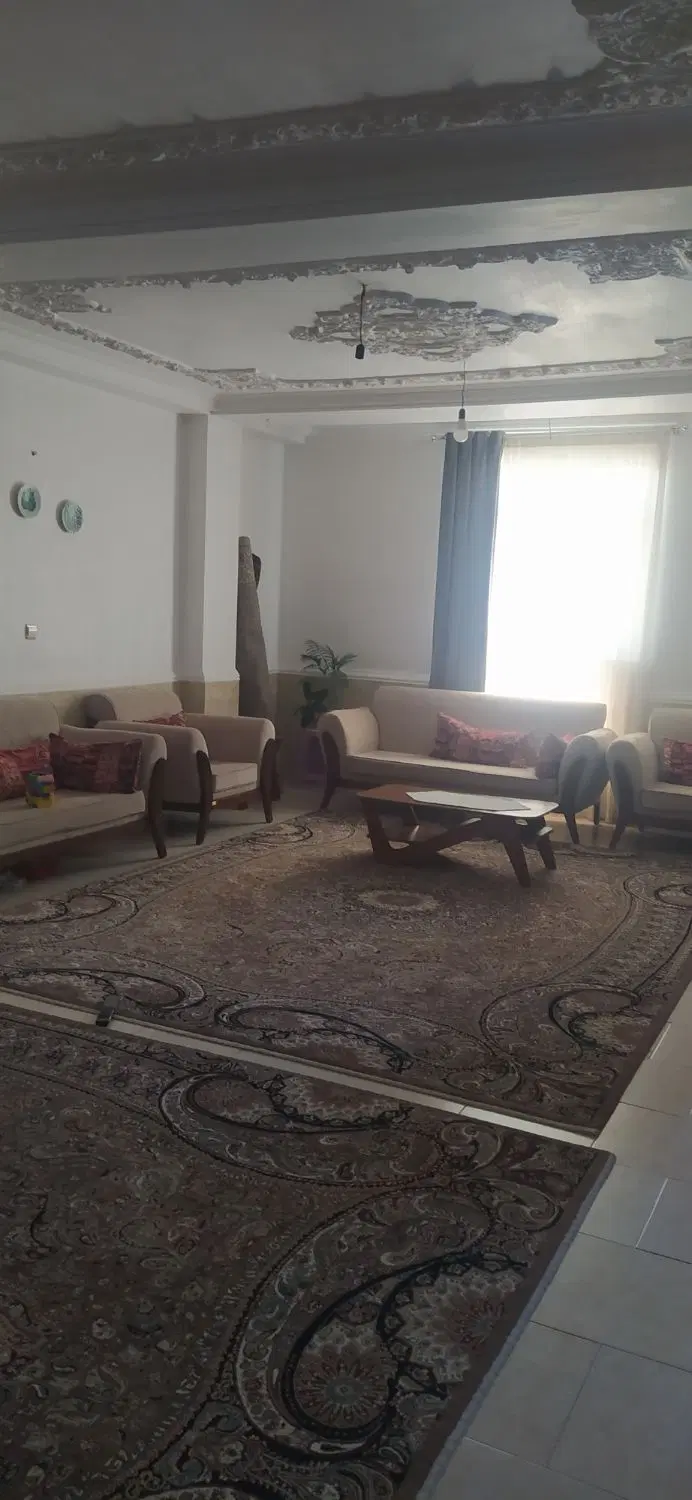 رهن و اجاره آپارتمان دوخوابه ۱۱۰ متری