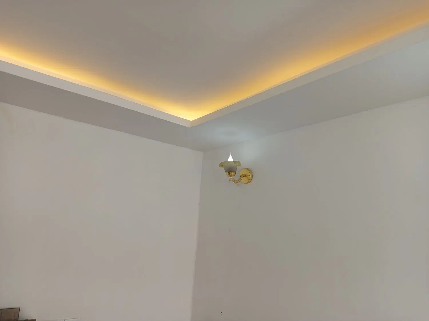 رهن و اجاره یک طبقه دفتر کار خیابان امام