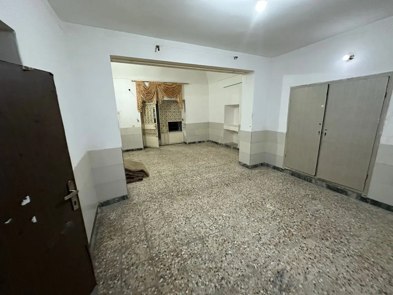 خانه اجاره ای میدان شهرداری سابق