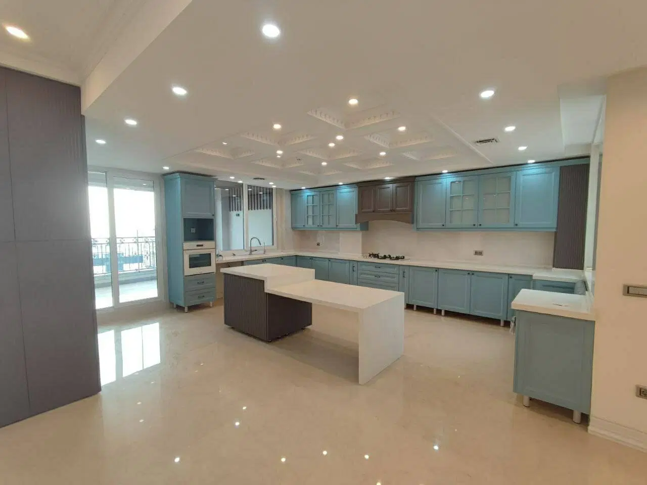 کلید اول__فول امکانات__تاپ لوکیشن