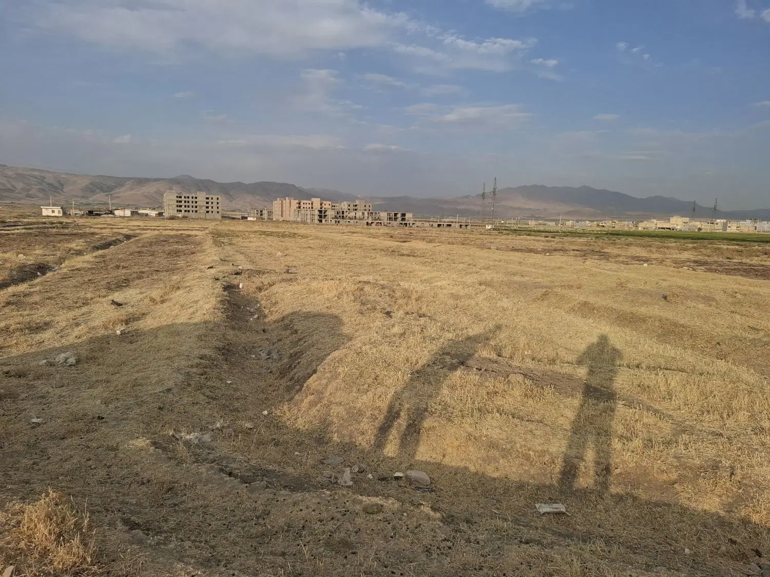 زمین مسکونی