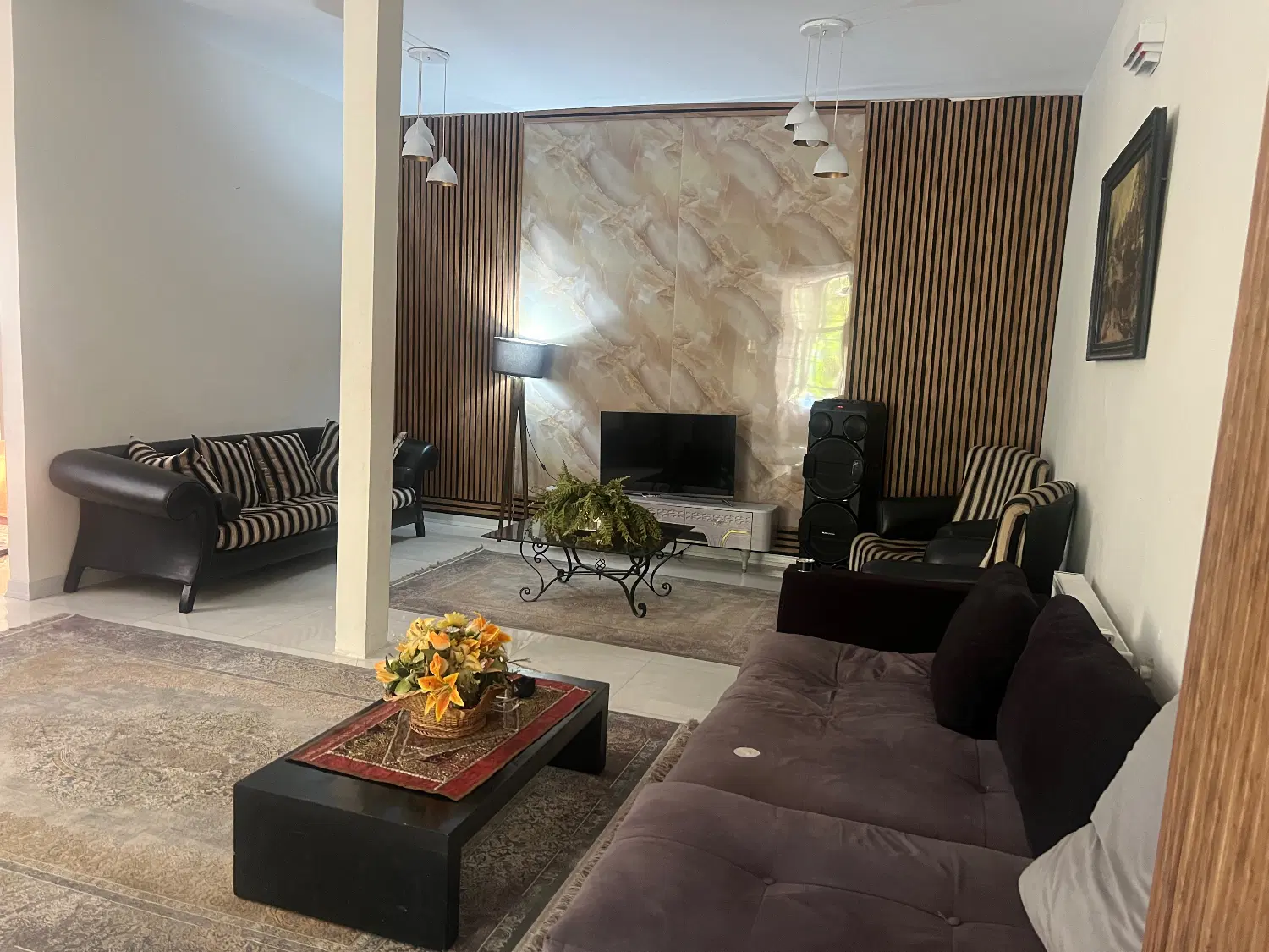 باغ دیوار کاهگلی