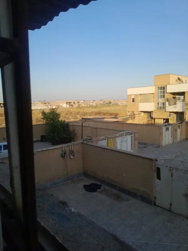 واحد مسکونی با کاربری تجاری