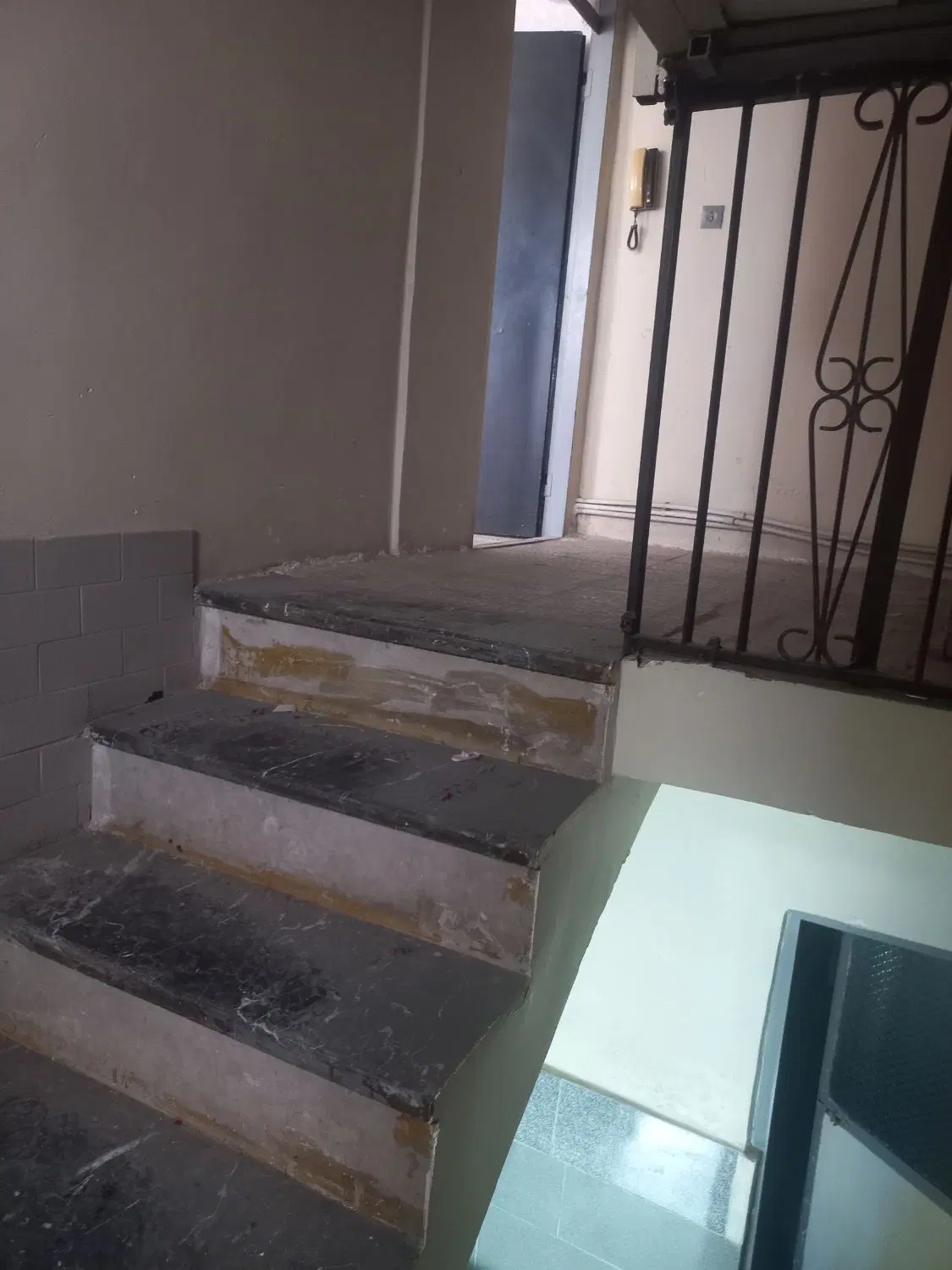 یکباب مغازه وخونه برای فروش