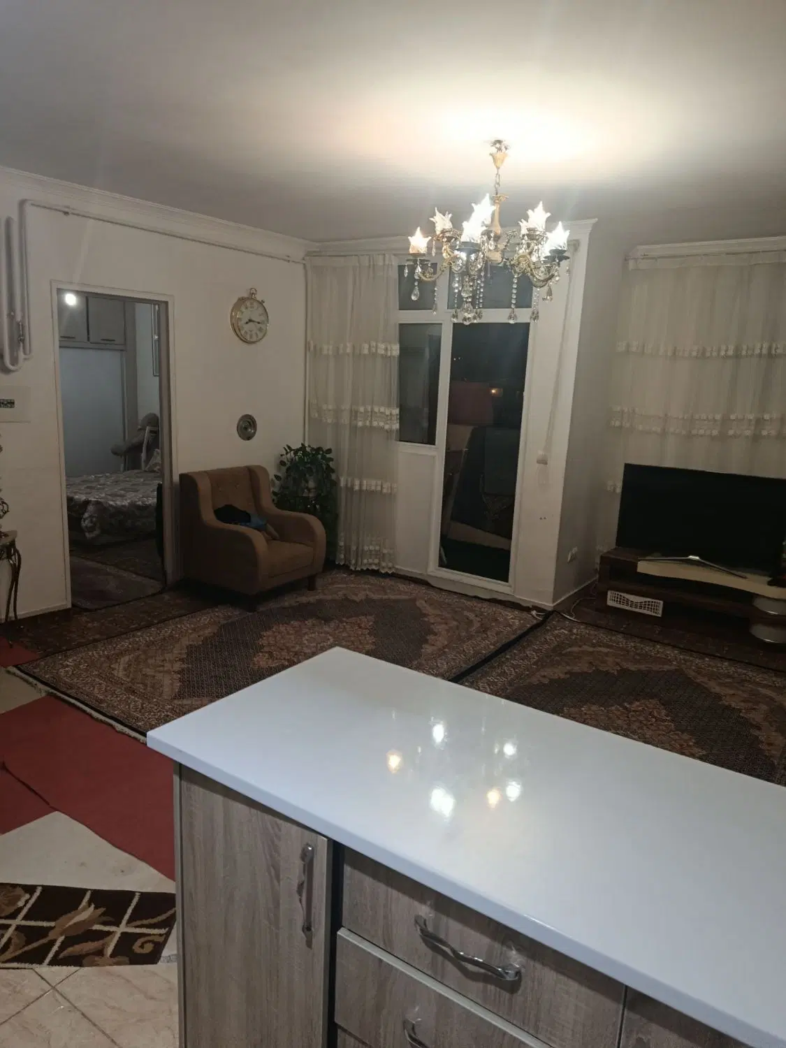 آپارتمان ۷۵متری در عباسی