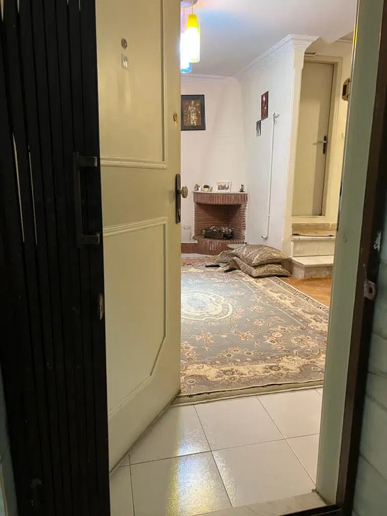 47 متری طبقه همکف