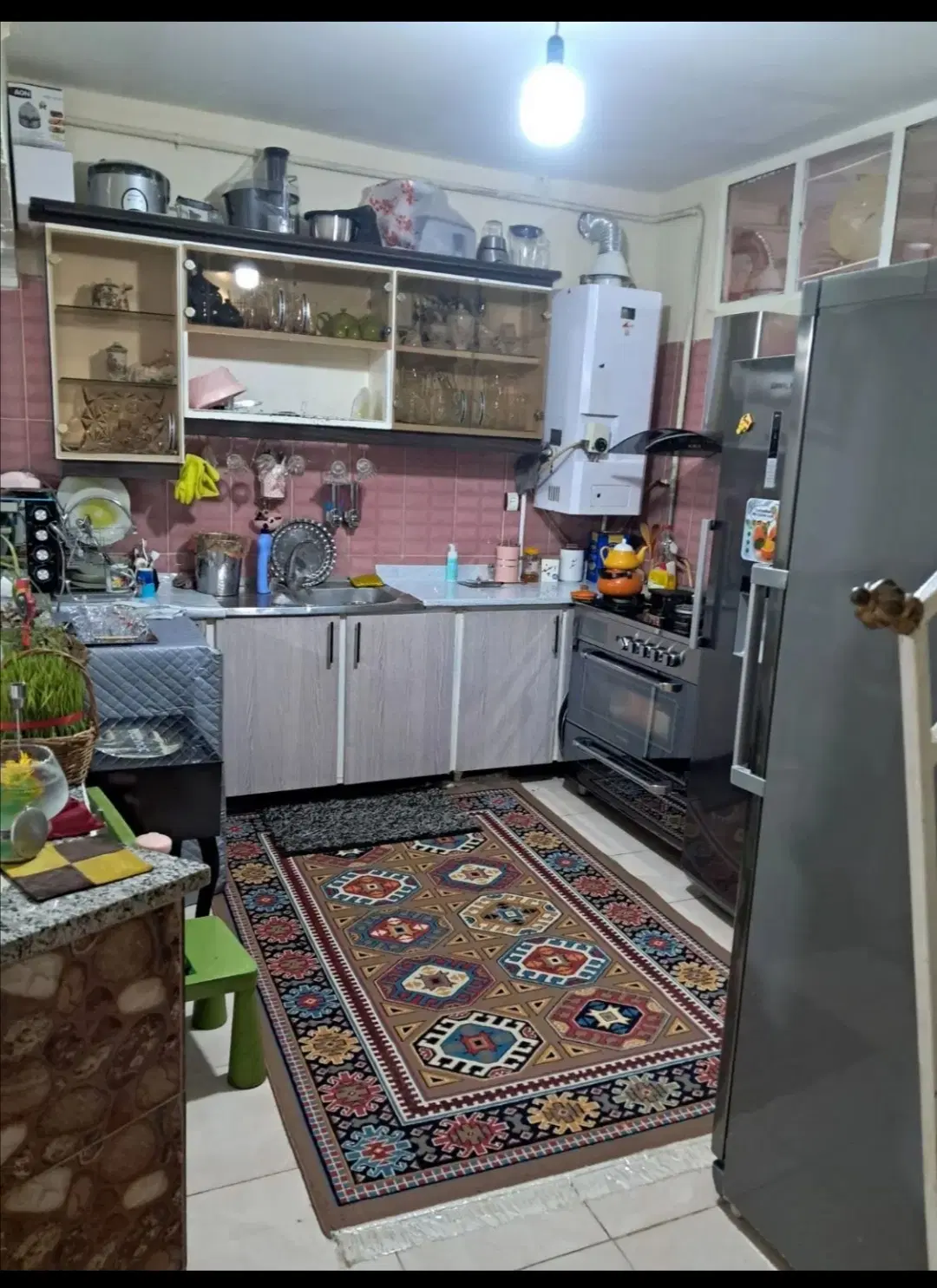 منزل ویلایی حیاط  ماشین رو