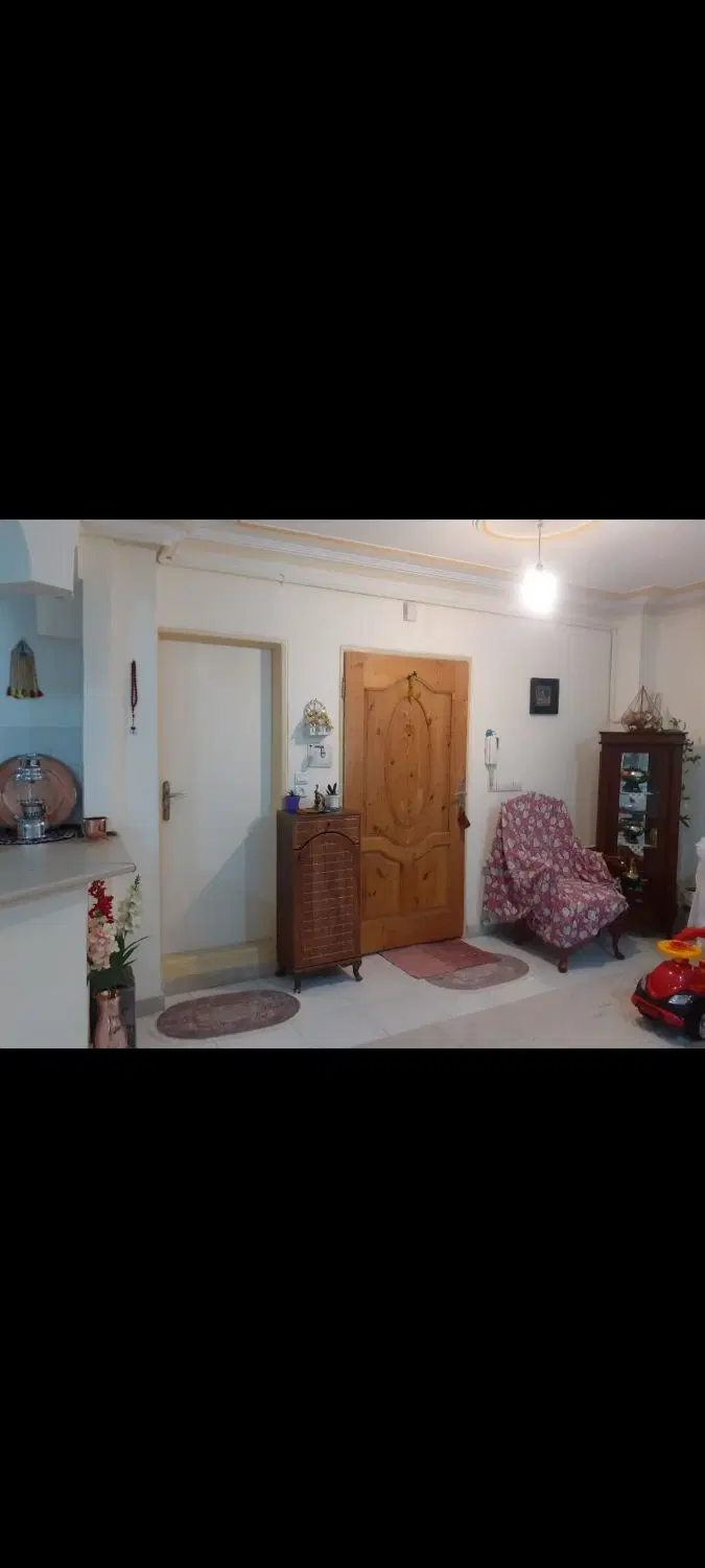 فروش یک واحد اپارتمان ۹۰ متری در شهرک خاتم الانبیا