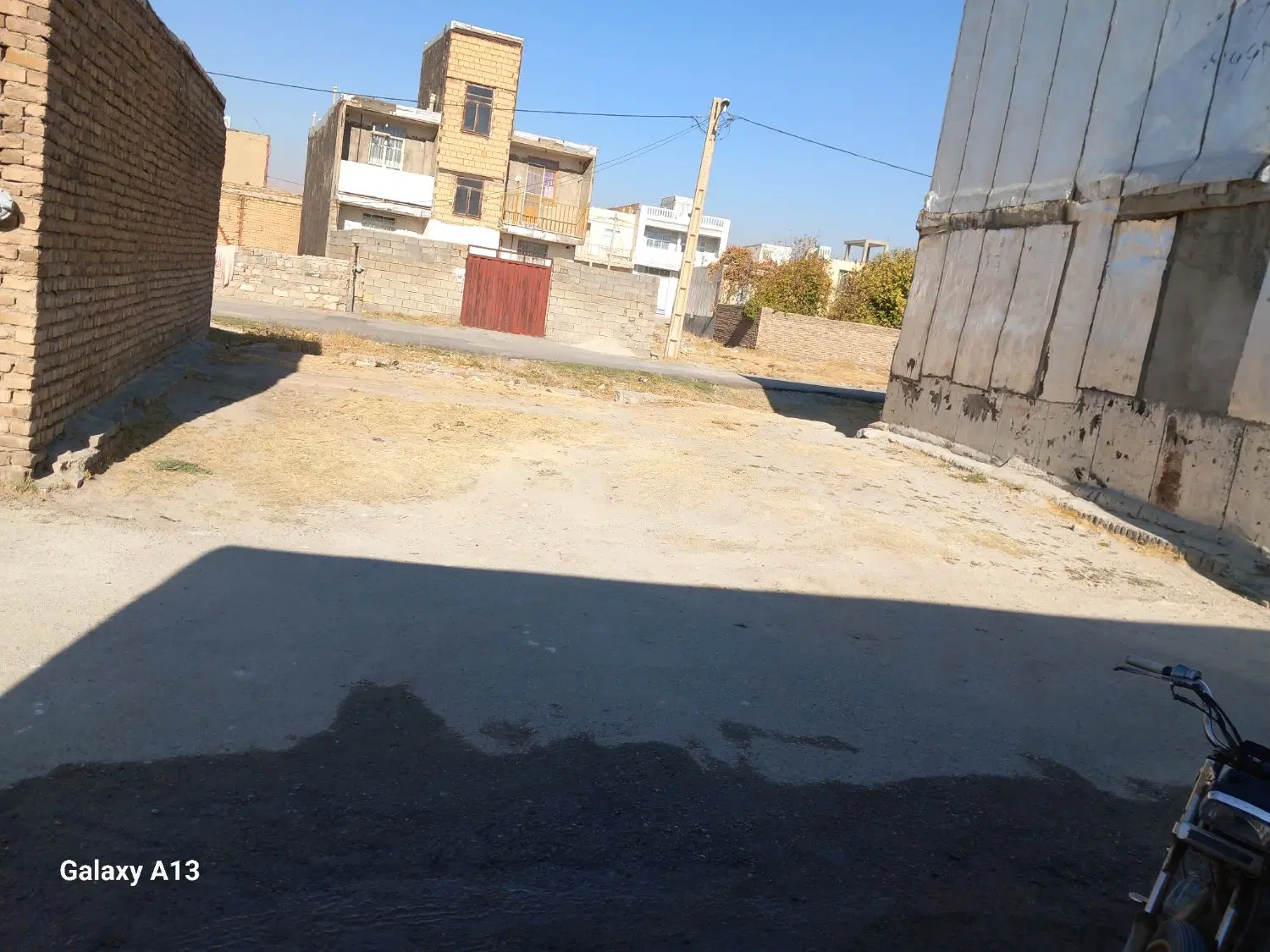 زمین دورود ناصرالدین خیابان دانشگاه