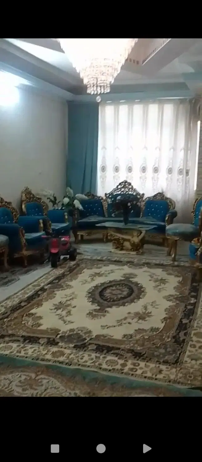 طبقه اول ۱۳۰ متری رهن و اجاره امامیه قاسم آباد
