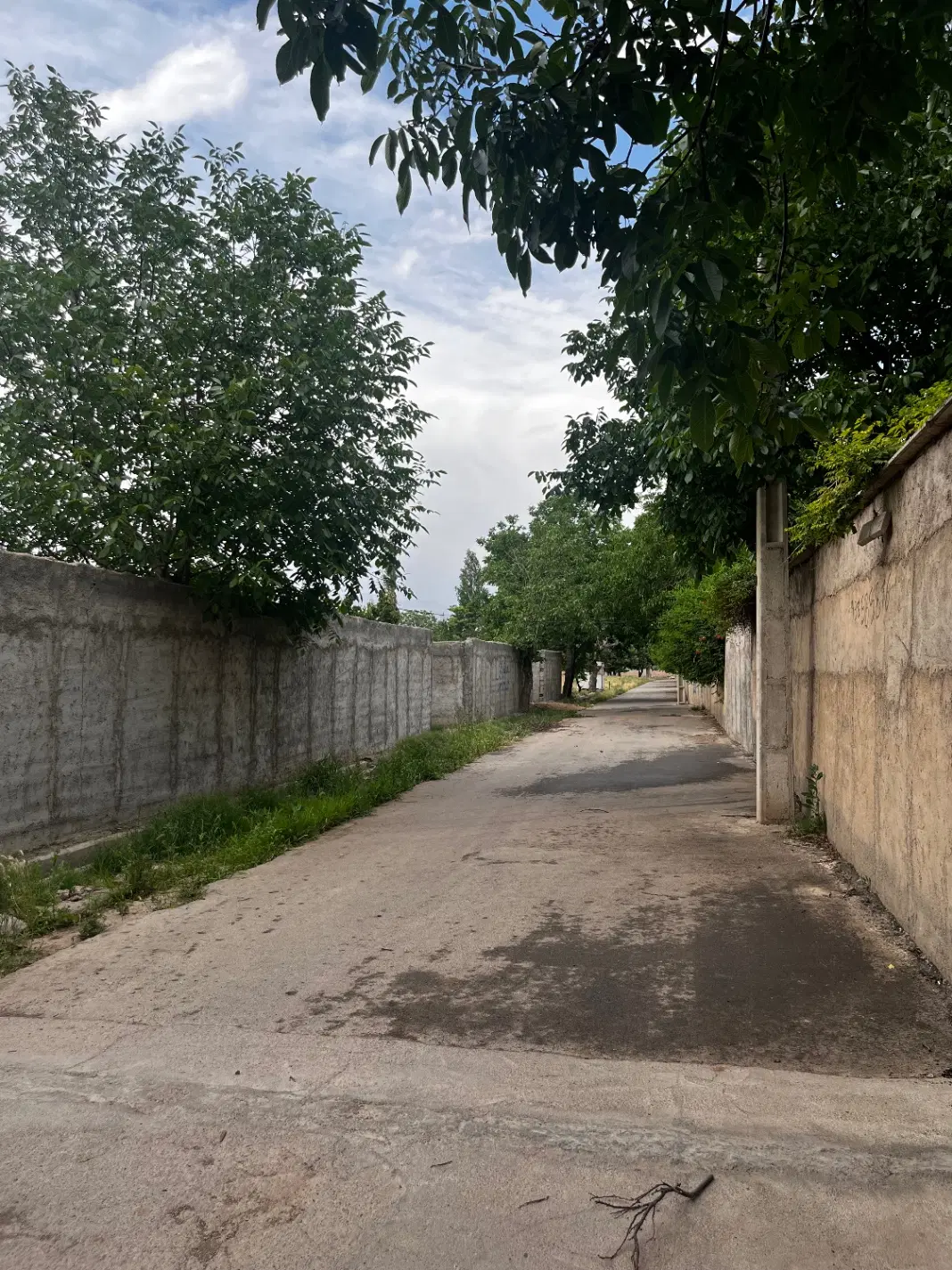 800مترچهاردیواری باموقعیت ‌دسترسی