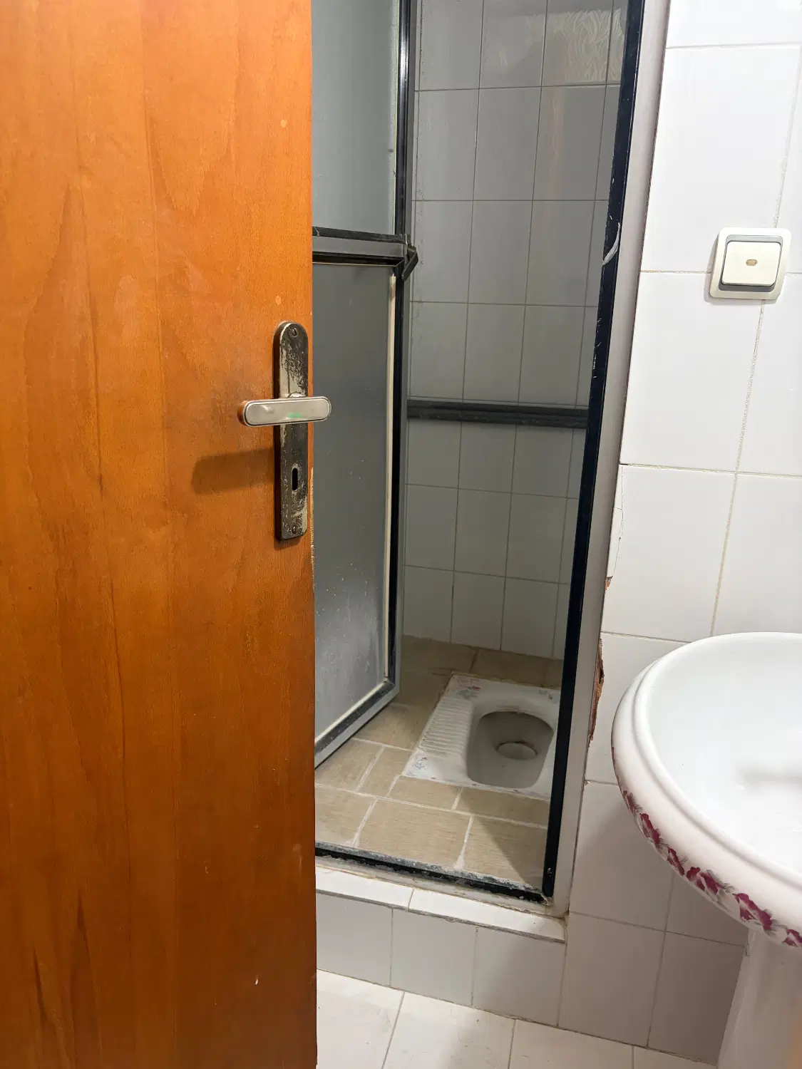 حیاط ویلایی مستقل اجاره ای