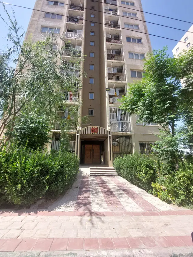 پرند فاز ۶_ ۸۰متر دو خواب _تخلیه_طبقه ۱۳