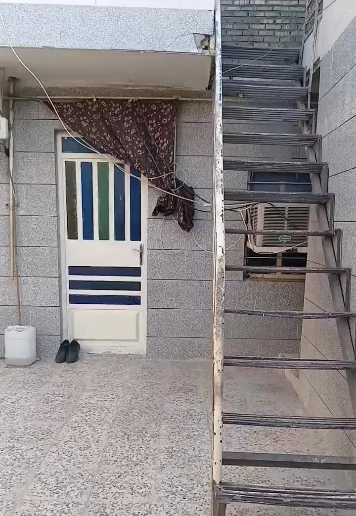 یک منزل مسکونی بفروش