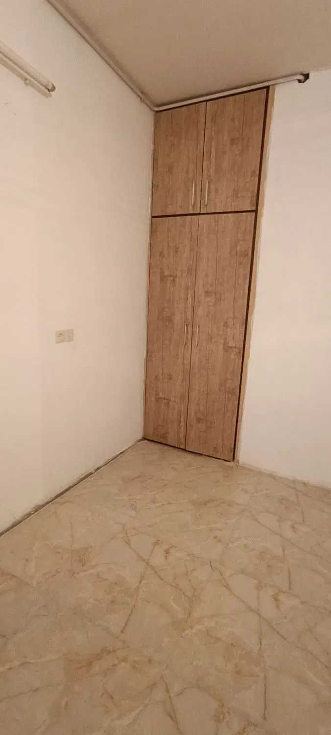 طبقه بالا مستقل