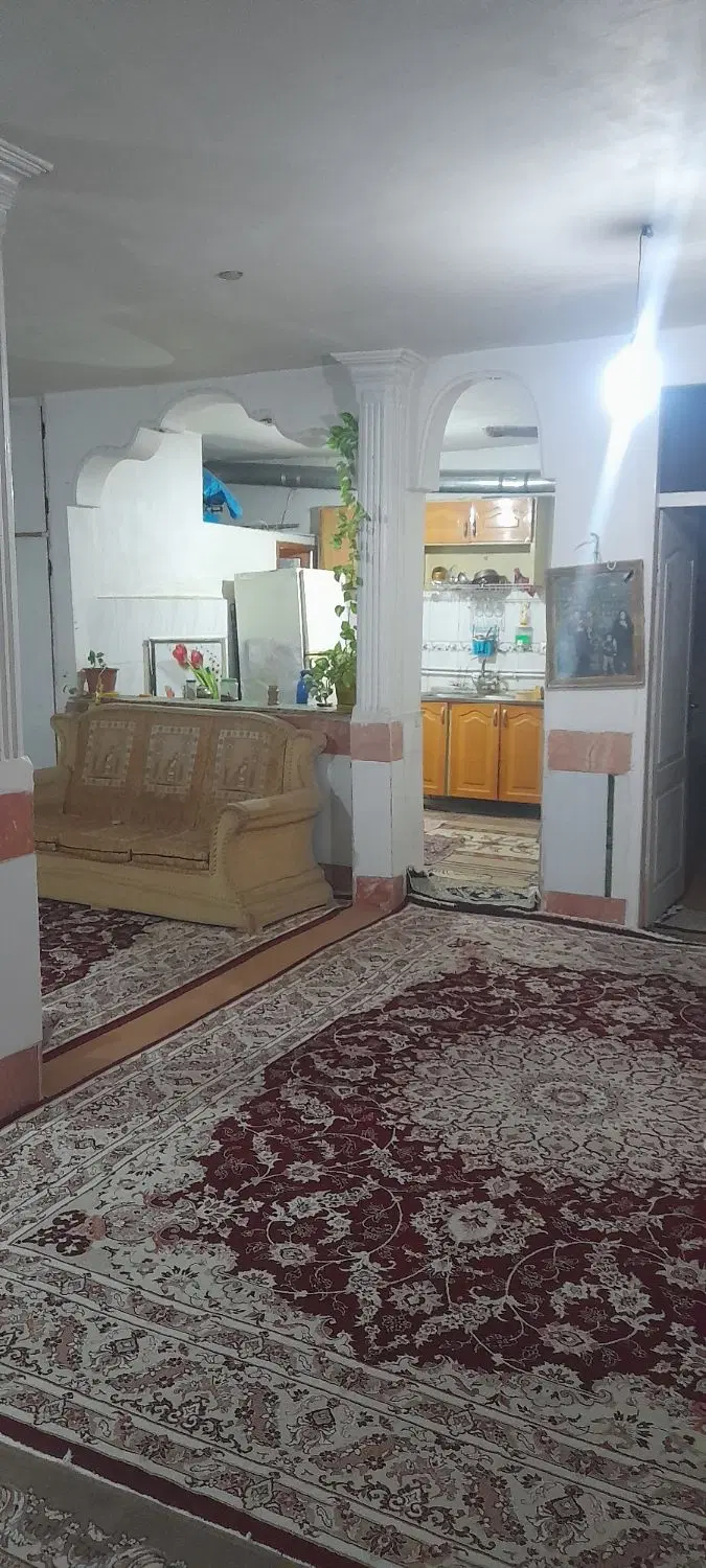 آپارتمان ۱۲۰متری در رودکی کوچه مطهری.