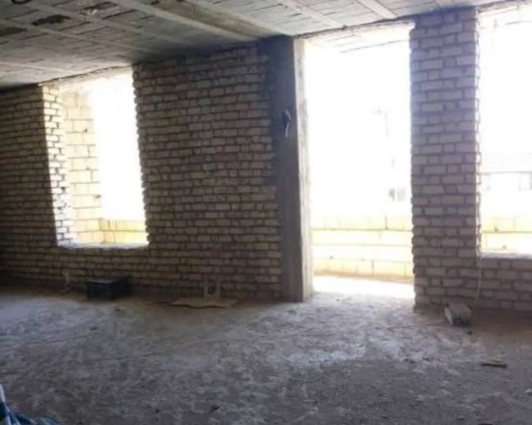 زمین نیک نیا