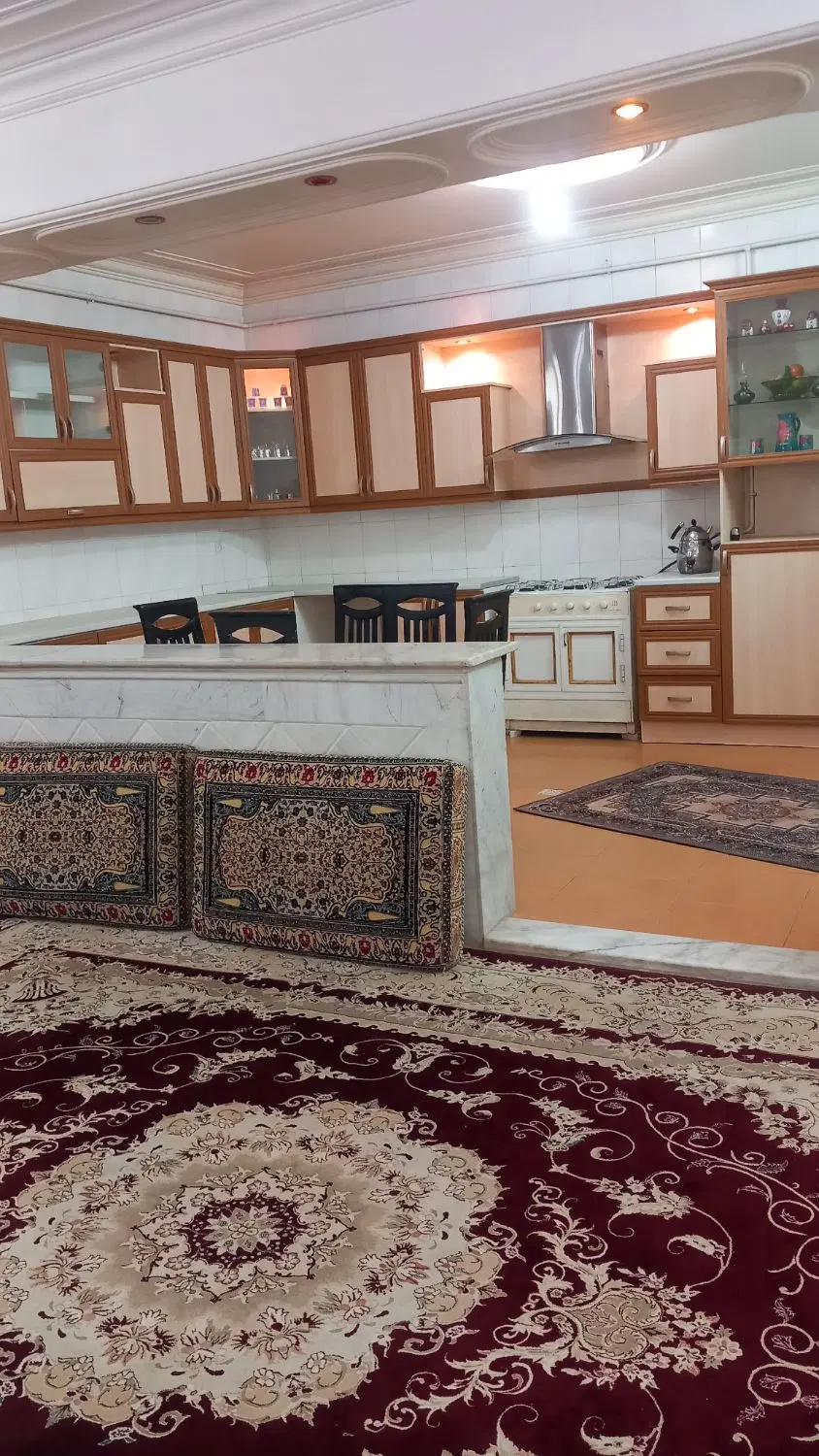 خانه ای اجاره ای خیابان امیرکبیر