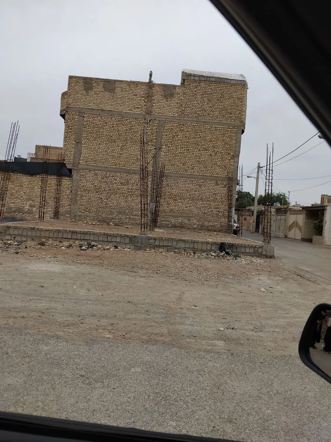 زمین دوبر شمالی جنوبی130 متری