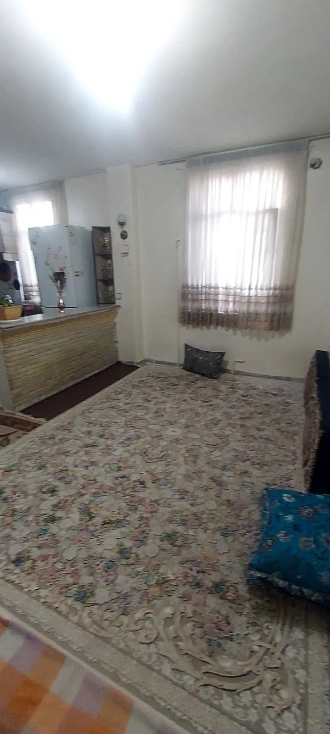 ۴۸ متر _ سند تک برگ