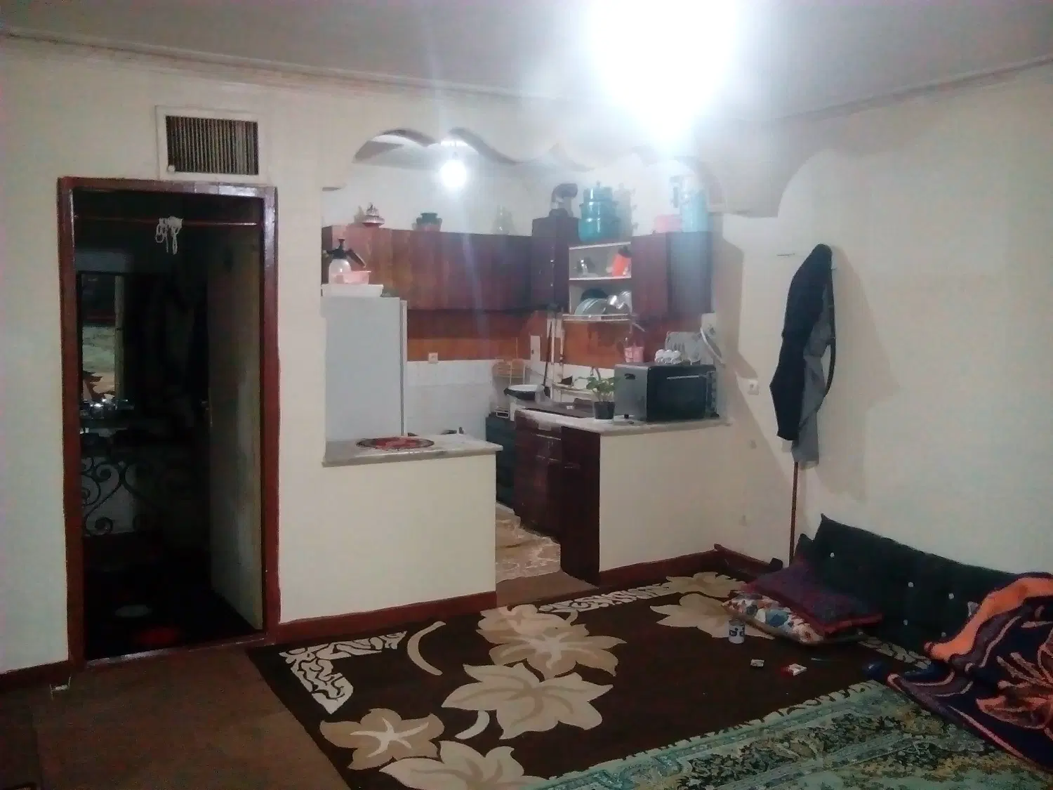 اجاره یک باب منزل مسکونی دربست