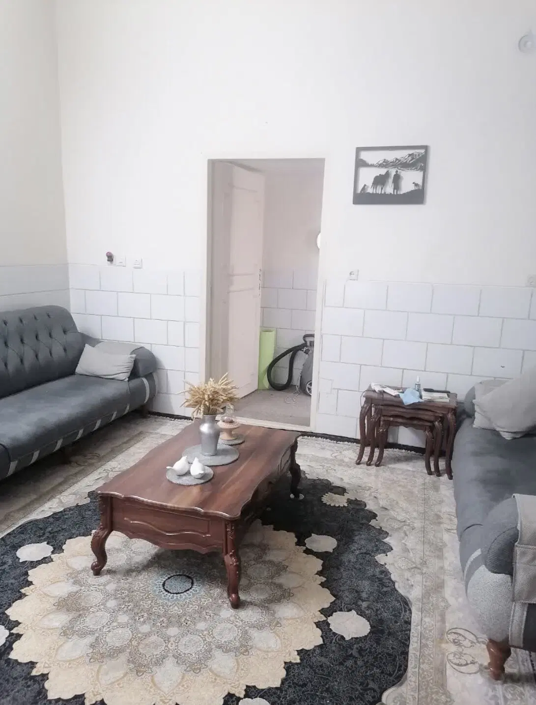 زیرزمین ۸۵ متری بلوار خامنه ای